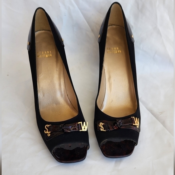 Stuart Weitzman Leather, Bow Peep Toe, 3” Heel‎ - Picture 2 of 10